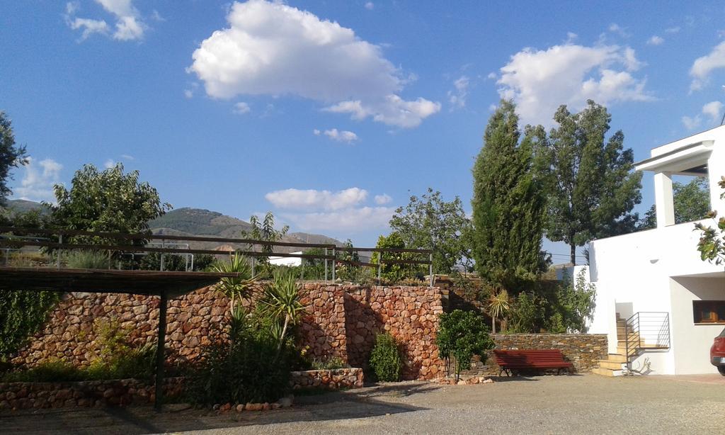 El Domingo En El Valle Fondon Ngoại thất bức ảnh